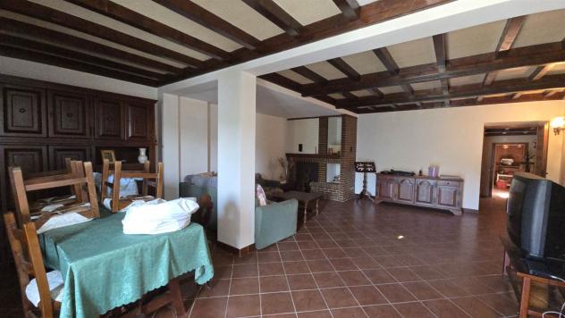 Vendita Casa semi indipendente da 140 mq in Via Quintino Sella con giardino - Foto 10