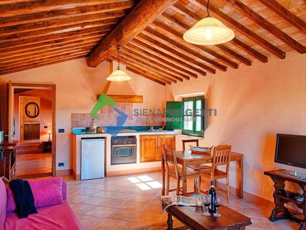 Splendido casolare in pietra con piscina, a Casole d’Elsa, Toscana, Siena. - Foto 6