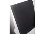 Cartelline sottobraccio