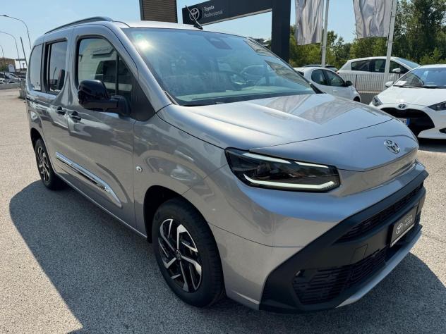 Toyota Proace City Verso 1.5D 130CV M/T L1 Executive - Foto 3