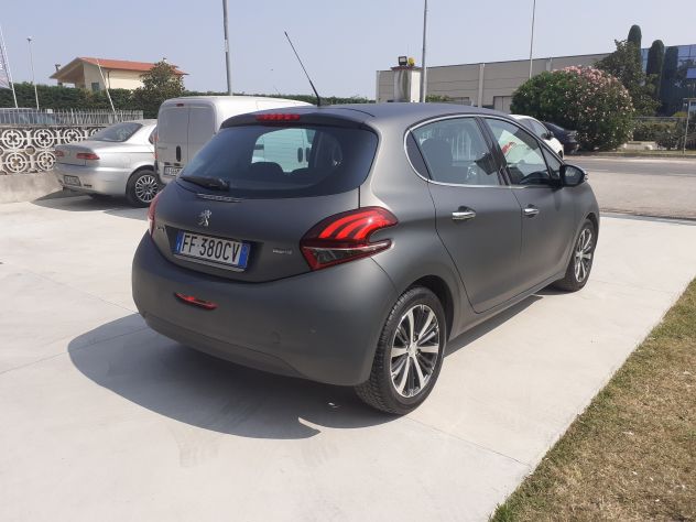 Peugeot 208 Allure 1.6 Hdi 75 cv.NAVI.RETROCAMERA.Euro 6B.MOLTO BELLA - Foto 5