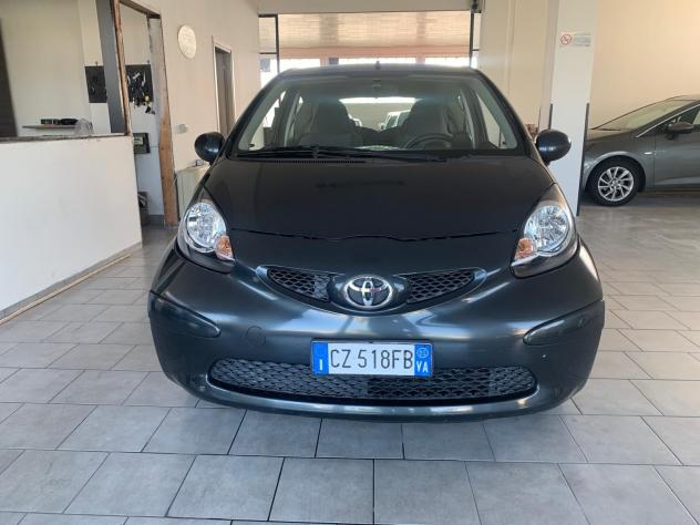 Toyota Aygo 1.0 12V VVT-i 3 porte Sol - Foto 3
