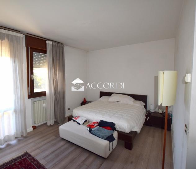 BIFAMILIARE di 8 vani e di 270 mq (PADOVA) rif. ZI132A - Foto 9