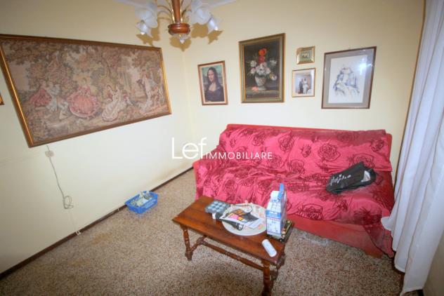 CASA AFFIANCATA di 10 vani e di 349 mq (VALDOBBIADENE) rif. LC60_5 - Foto 18