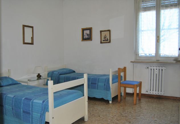 APPARTAMENTO 8 POSTI/ZONA OSPEDALE - Foto 4