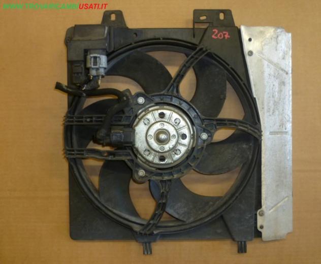 ELETTROVENTOLA CON SUPPORTO 9653804080 PEUGEOT 208 (A9)  Raffreddamento  Termico  Raffredamento  Elettroventola CITROEN - C4 Cactus - 01-05-2014 - 01-