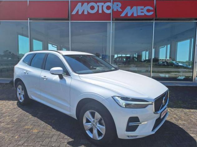 Volvo XC60 XC60 II 2022 2.0D b4 197cv Core Automatica - IVA deducibile