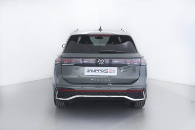 VOLKSWAGEN Tiguan 2.0 TDI 150 CV DSG R-Line IQ.light LED performance rif. 22640312 - Foto 5