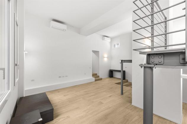 UFFICIO STILE LOFT NUOVO CON 250 MQ DI GIARDINO - Foto 8