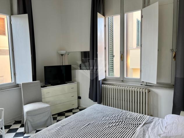 APPARTAMENTO di 8 vani e di 180 mq (PIETRASANTA) rif. 142AF - Foto 15