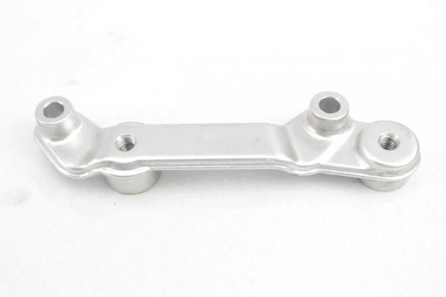 SUPPORTO ANTERIORE SCATOLA FILTRO MV AGUSTA BRUTALE 800 2012 - 2016 8000B6056 FRONT AIRBOX BRACKET - Foto 2