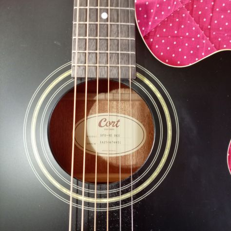 Chitarra acustica amplificabile - Foto 3