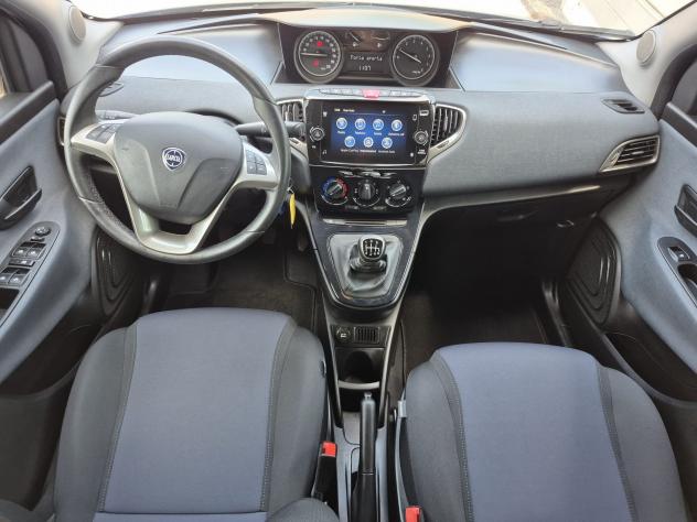 Lancia Ypsilon Ypsilon 1.0 firefly hybrid Gold s&s 70cv 5p.ti - Foto 6