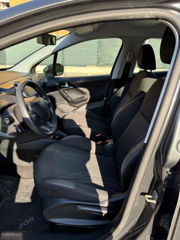 Peugeot 208 1.4 HDI - NEOPATENTATI - 12 MESI DI GARANZIA - - Foto 9