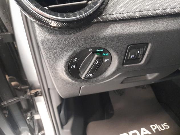 Škoda Fabia 1.0 MPI Evo 59KW 130 EDITION - Foto 10