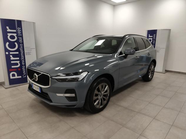 Volvo XC60 B4 197cv MHEV auto Core Pelle Telecamera Cerchi19