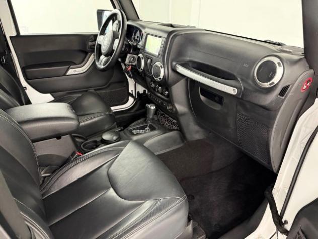 JEEP Wrangler Unlimited 2.8 CRD DPF Sahara Auto rif. 23741135 - Foto 6