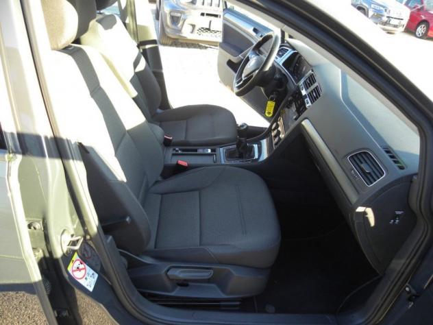Volkswagen Golf 1.0 TSI 85 CV 5p. Limited / OK NEOPATENTATI - Foto 6