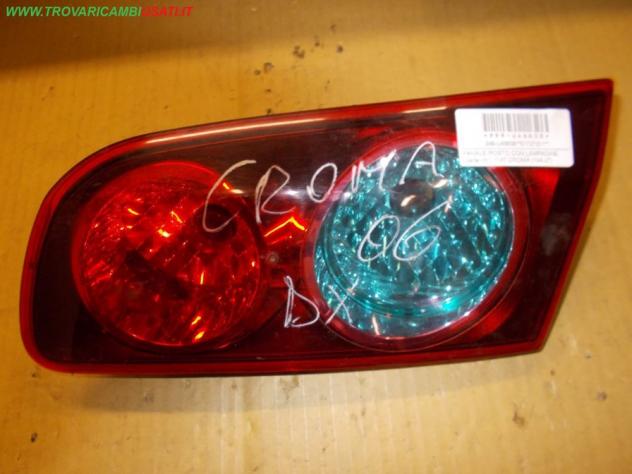 FANALE POST.D.CON LAMPADINE (parte int.) FIAT CROMA (194-2T)  Parti elettriche  Fanaleria  Fanali  Fanale post. sx. FIAT - CROMA - 01-05-2005 - 01-10-