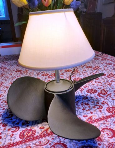 lampada da tavolo con base ad elica nautica - Foto 4