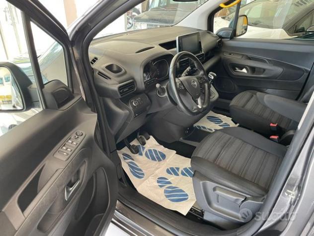 Opel Combo TRASPORTO DISABILI PIANALE RIBASSATO - Foto 10