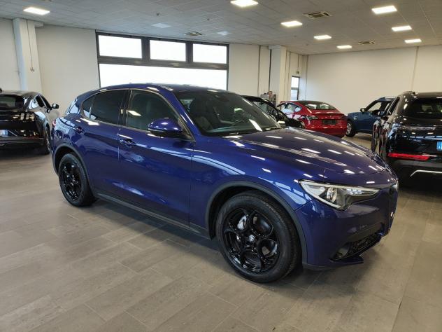 Alfa Romeo Stelvio 2.2 TD 190cv Q4 AT8 Sprint Navi Adap.Cruise Xeno - Foto 2