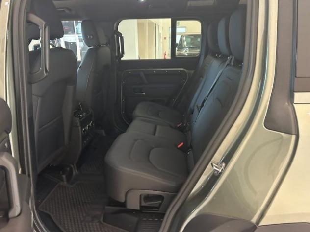 LAND ROVER Defender 110 3.0D I6 200 CV AWD Auto S rif. 24171743 - Foto 9