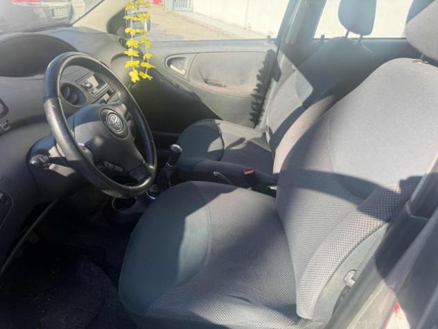 TOYOTA Yaris 1.3i 16V cat 5p Sol senza nessun lavoro da fare rif. 24072570 - Foto 5