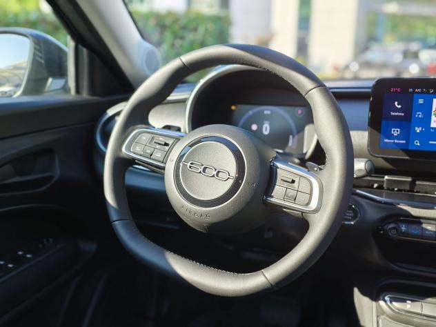 FIAT 600 1.2 Hybrid 110cv - Foto 8