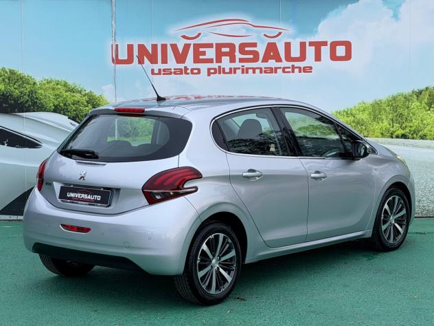 Peugeot 208 1.6 BlueHDI 75cv Allure 2018 - Foto 3