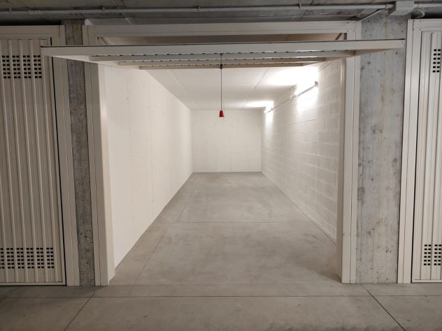Box auto doppio, zona Vigentino / Ripamonti – Milano – €250/mese