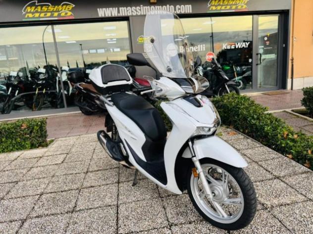 HONDA SH 150 TUTTO INCLUSO ANCHE PASSAGGIO! rif. 23989817 - Foto 4