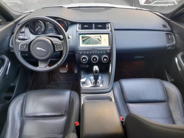 Jaguar E-Pace 2.0D i4 180cv S AUTO AWD - Foto 9