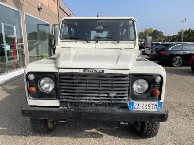 LAND ROVER Defender Defender 110 2.5 Td5 cat S.W. SE rif. 22641688 - Foto 5