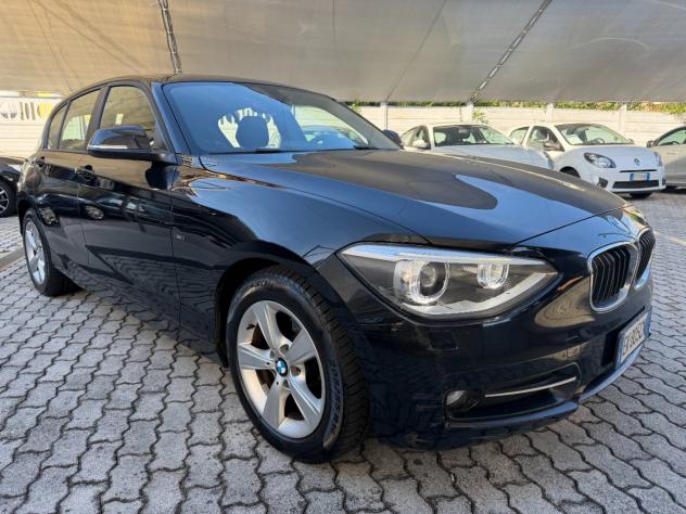 BMW 116 i 5p Sport XENON+PDC IDONEA NEOPATENTATO - Foto 4