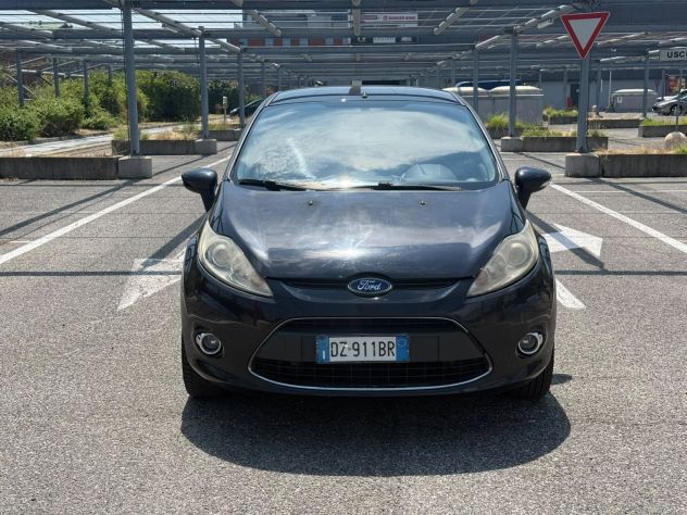 FORD FIESTA 6A SERIE anno 2010 gpl - Foto 8