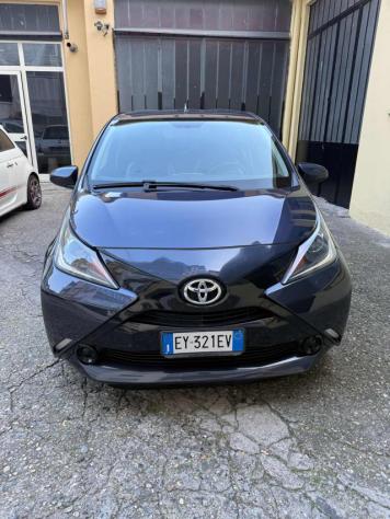 TOYOTA Aygo 1.0 VVT-i 69 CV 5 porte x-clusiv rif. 22900691 - Foto 2