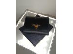 Portafoglio “ Prada “ piccolo in pelle saffiano nero