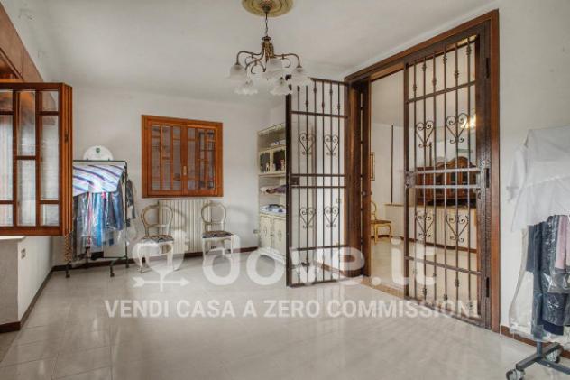 Casa indipendente di 200 m² con più di 5 locali in vendita a Leporano - Foto 20