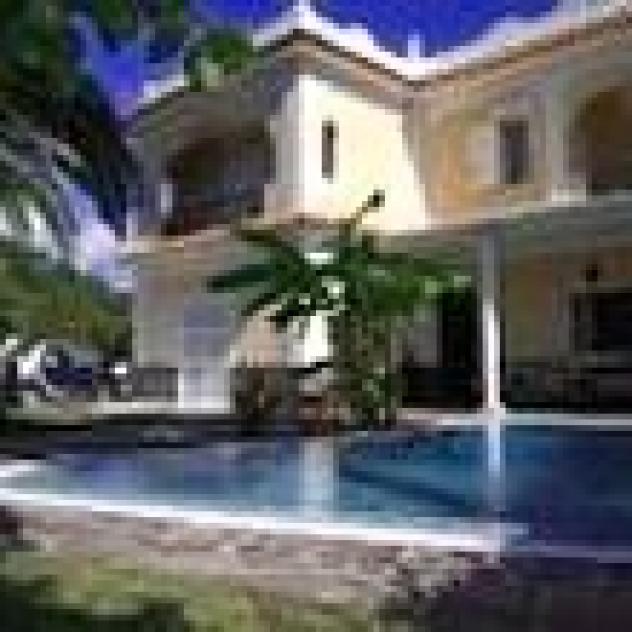 Villa Maronti