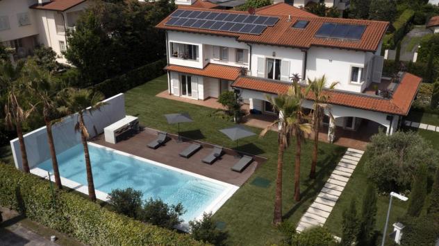 Villa in affitto a Vittoria Apuana - Forte dei Marmi 500 mq Rif: 1133529