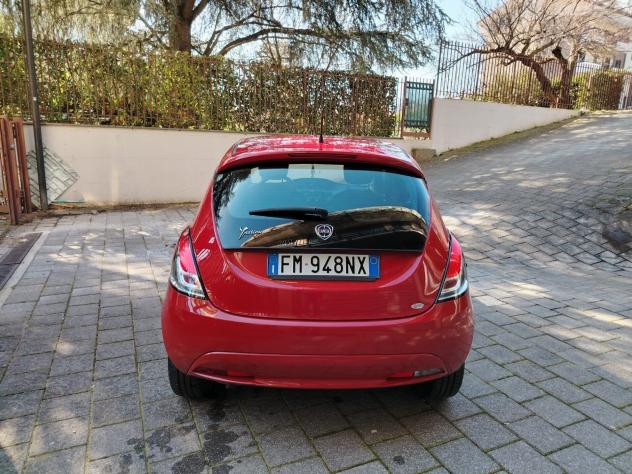 Lancia Ypsilon 1.2 69 CV 5 porte GPL Ecochic Gold - Foto 3