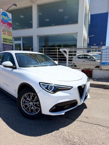 Alfa Romeo Stelvio 2.2 Turbodiesel 160 CV AT8 RWD Business - Foto 3