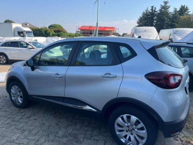 RENAULT Captur dCi 8V 90 CV EDC Initiale Paris rif. 24160552 - Foto 3