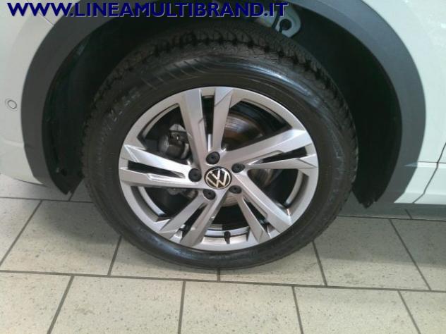 VOLKSWAGEN T-Roc 10 TSI R-Line Parcheggio Automatico Sedili Riscal. rif. 24063930 - Foto 4