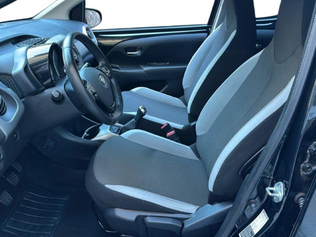 Toyota Aygo Aygo 1.0 VVT-i 69 CV 5 porte x-wave - Foto 9