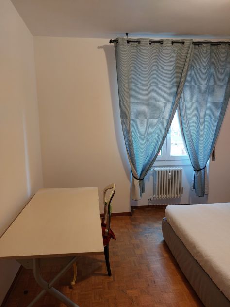 Camera singola molto spaziosa in affitto - zona Bicocca - Foto 4