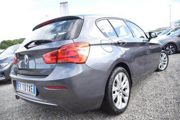BMW Serie 1 - 118d 5p. 150CV URBAN LINE - AUTOMATICA - NAVI - SENSORI - FULL LED - PELLE - BT - CRUISE - BIZONA - Foto 4