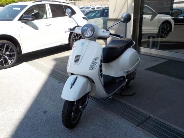 VESPA GTS 300 Super Anno 2008 rif. 23831646 - Foto 2