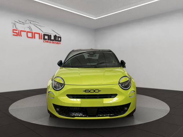 FIAT 600 600 1.2 hybrid Sport Edizione Milano Cortina 2026 145cv auto - Foto 2